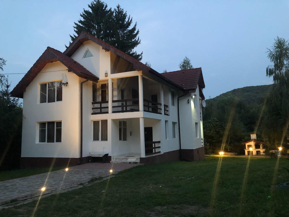 Privilegio 148 Sambata Sîmbăta de Sus エクステリア 写真